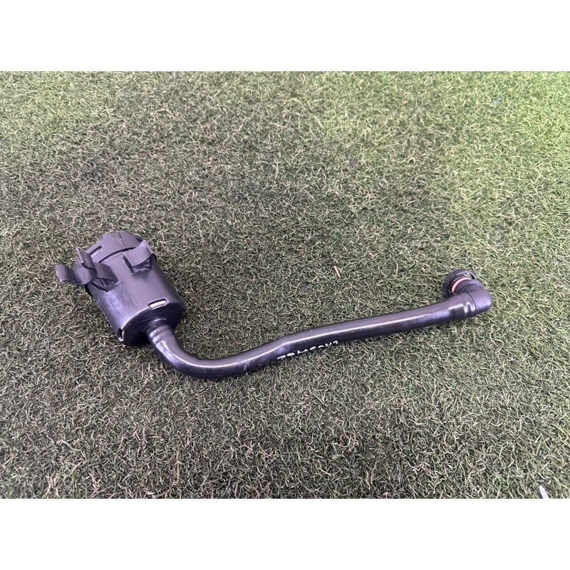 Фільтр абсорбера (топливная система) LAND ROVER Range Rover L405 2016 5.0 LR037482