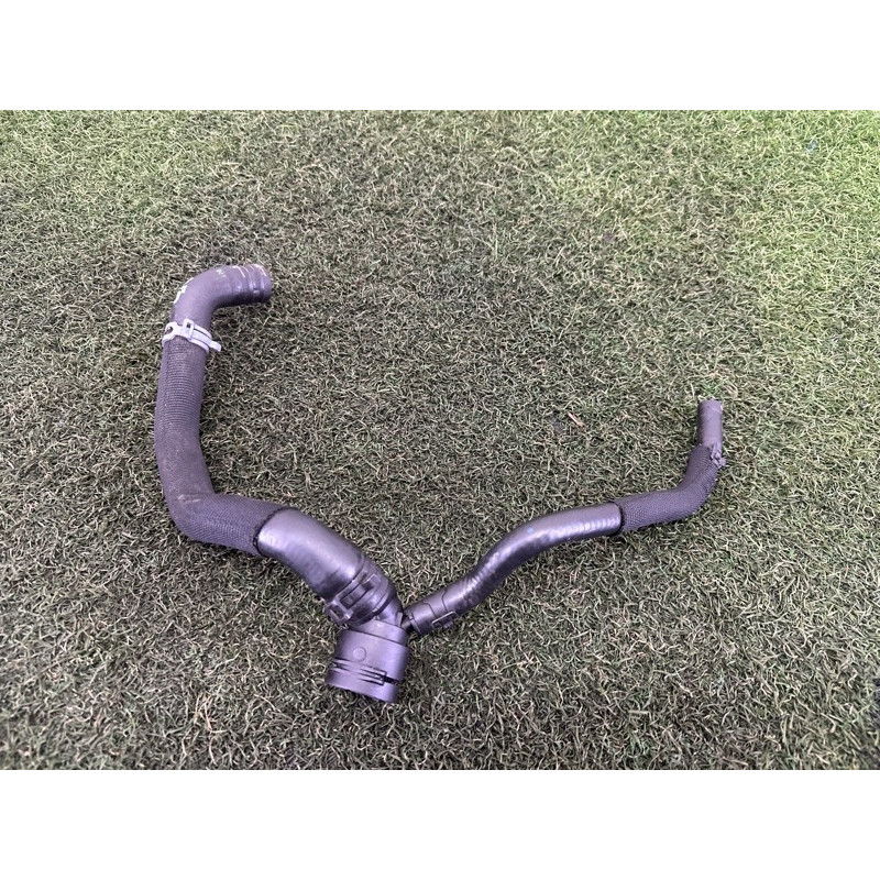 Шланг (система охолодження) AUDI A3 8V 2016 1.8 CNSB 5Q0122101FJ