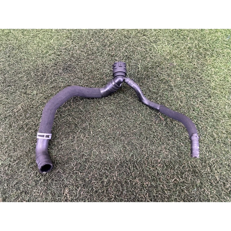 Шланг (система охолодження) AUDI A3 8V 2016 1.8 CNSB 5Q0122101FJ