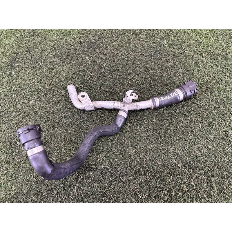 Трубка системы охлаждения (система охлаждения) BMW X5 F15 2015 4.4 17127648187