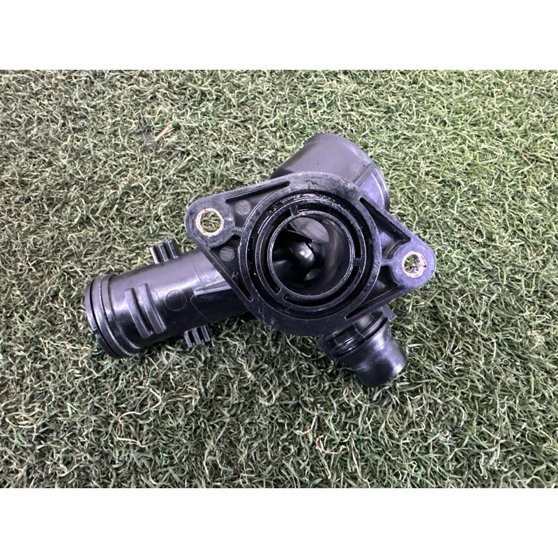 Фланець системи охолодження (система охолодження) AUDI A8 D4 2011 4.2 CDRA 079121137K