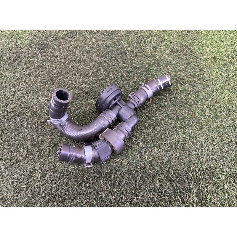 Патрубок (электрика / кнопки) Volkswagen Touareg NF 2012 3.0 Hybrid CGFA 7P0122073B
