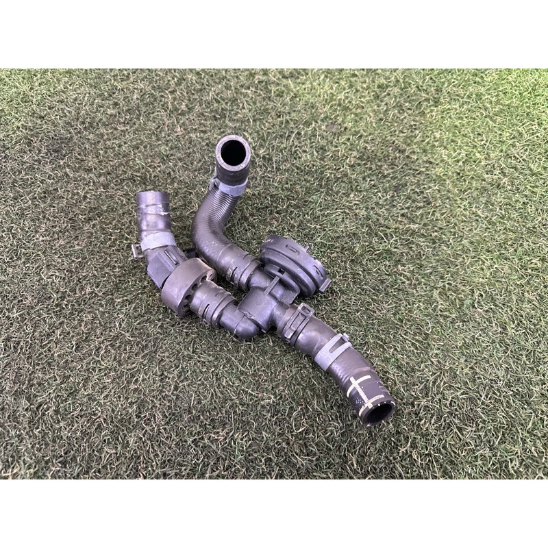 Патрубок (электрика / кнопки) Volkswagen Touareg NF 2012 3.0 Hybrid CGFA 7P0122073B