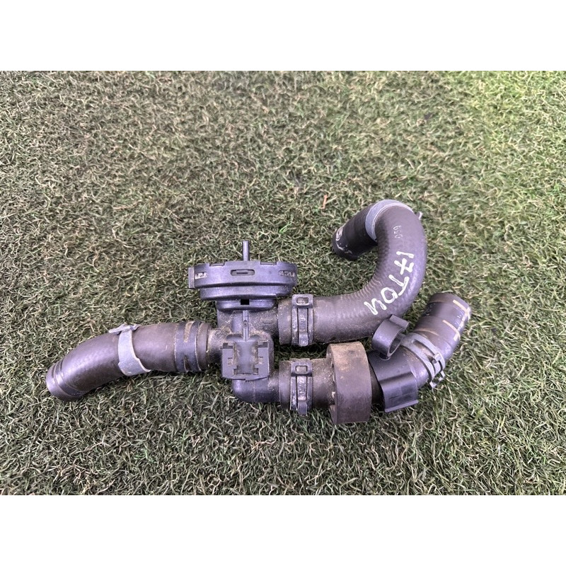 Патрубок (электрика / кнопки) Volkswagen Touareg NF 2012 3.0 Hybrid CGFA 7P0122073B