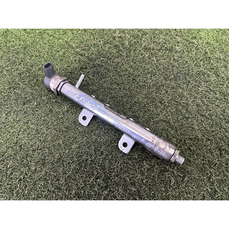 Паливна рампа (топливная система) LAND ROVER RANGE ROVER Sport L494 2016 3.0 Diesel LR040877