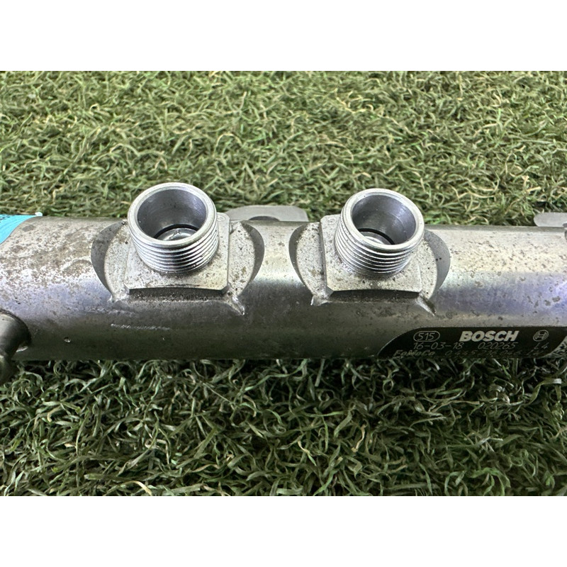 Паливна рампа (топливная система) LAND ROVER RANGE ROVER Sport L494 2016 3.0 Diesel LR040877