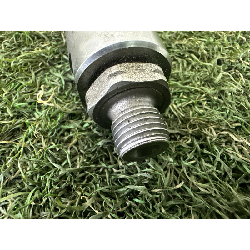 Паливна рампа (топливная система) LAND ROVER RANGE ROVER Sport L494 2016 3.0 Diesel LR040877