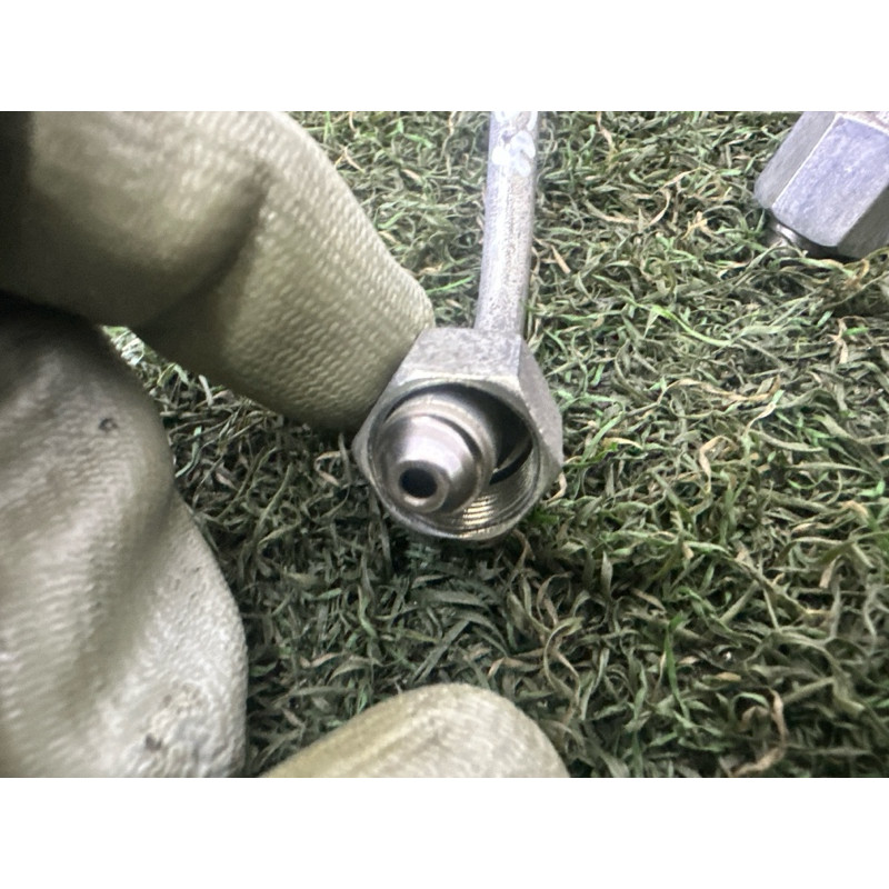 Паливна трубка (топливная система) LAND ROVER RANGE ROVER Sport L494 2016 3.0 Diesel LR072254