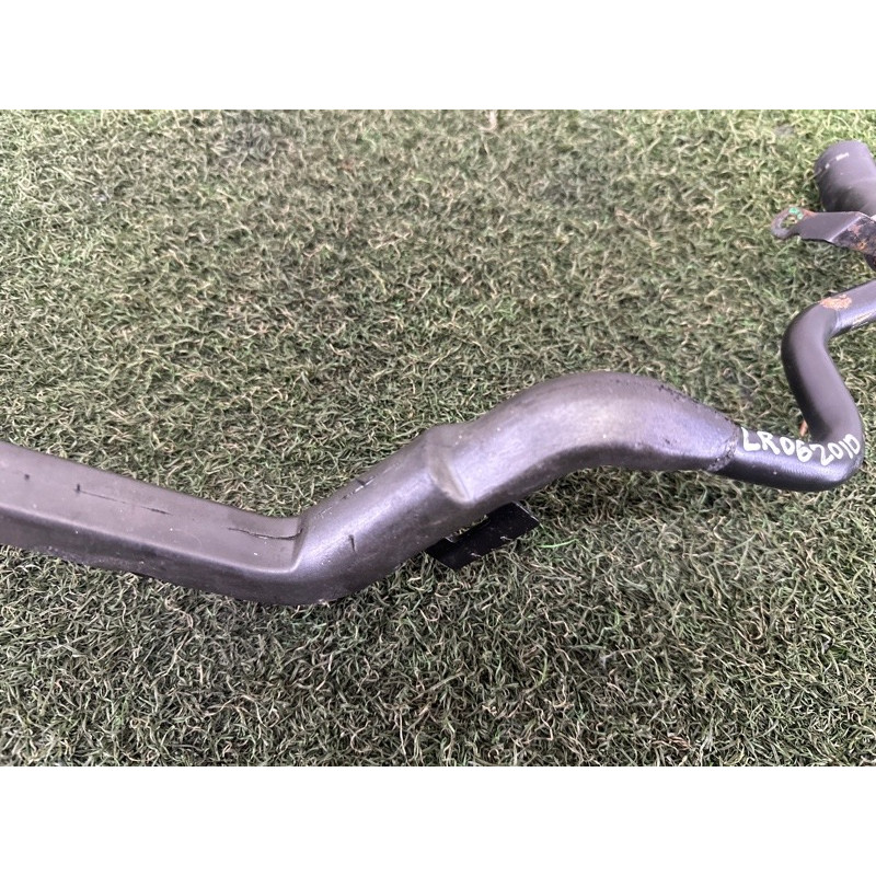 Трубка вентиляції картерових газів (двигатель и элементы) LAND ROVER RANGE ROVER Sport L494 2016 3.0 Diesel LR062010