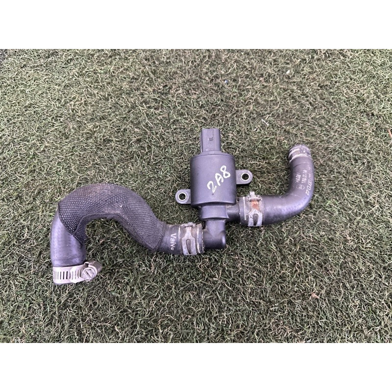 Клапан системи охолодження (електрика / кнопки) AUDI A8 D4 2011 4.2 CDRA 4H0121670A