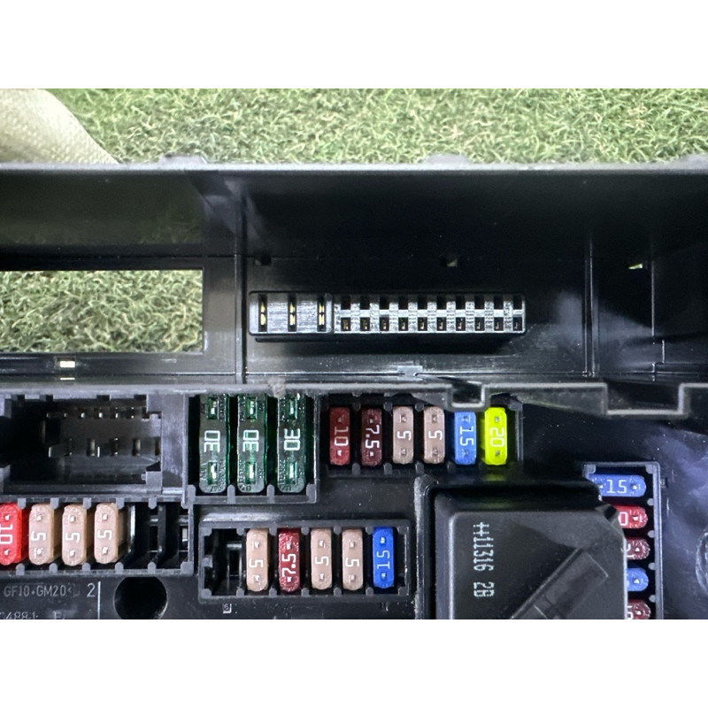 Блок предохранителей (электрика) BMW X3 F25 2012 3.0 61149210863