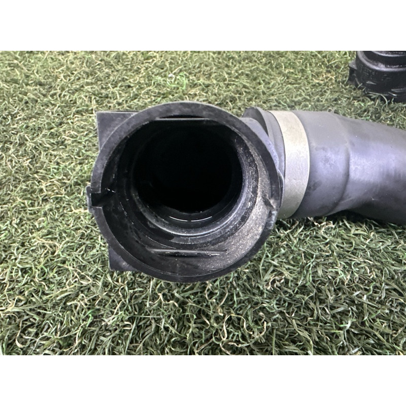Патрубок (система охлаждения) BMW X3 F25 2012 3.0 17127646153