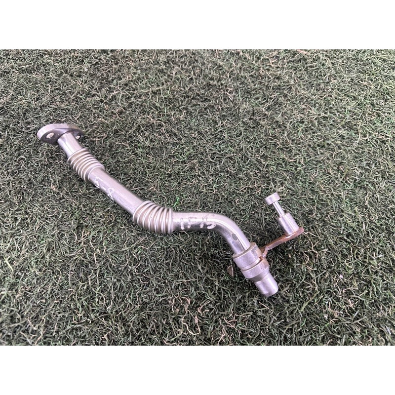 Зворотний маслопровід турбіни (подача палива) BMW X5 F15 2015 4.4 11429454095