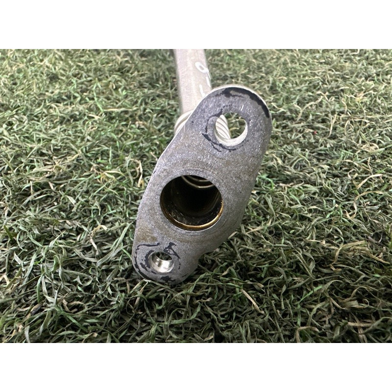 Зворотний маслопровід турбіни (подача палива) BMW X5 F15 2015 4.4 11429454095