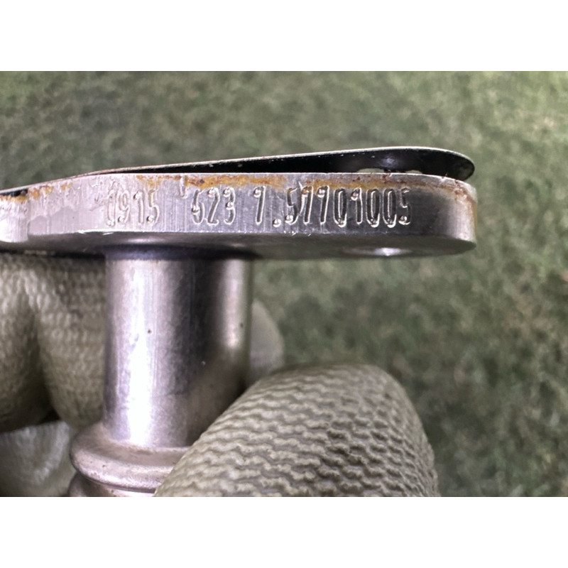 Зворотний маслопровід турбіни (подача палива) BMW X5 F15 2015 4.4 11429454094