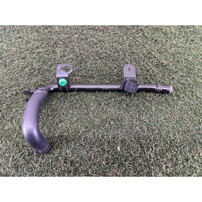 Трубка системи охолодження (система охолодження) Volkswagen Touareg NF 2012 3.6 CGRA 03H121065D