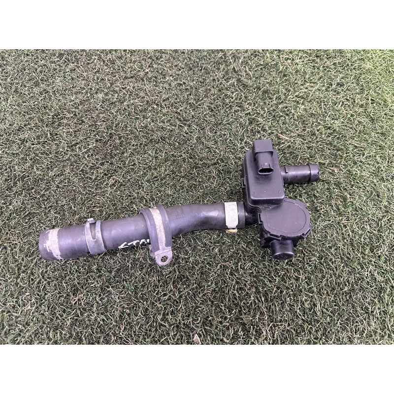 Клапан системи охолодження (електрика / кнопки) Volkswagen Touareg NF 2012 3.6 CGRA 7PP819810A