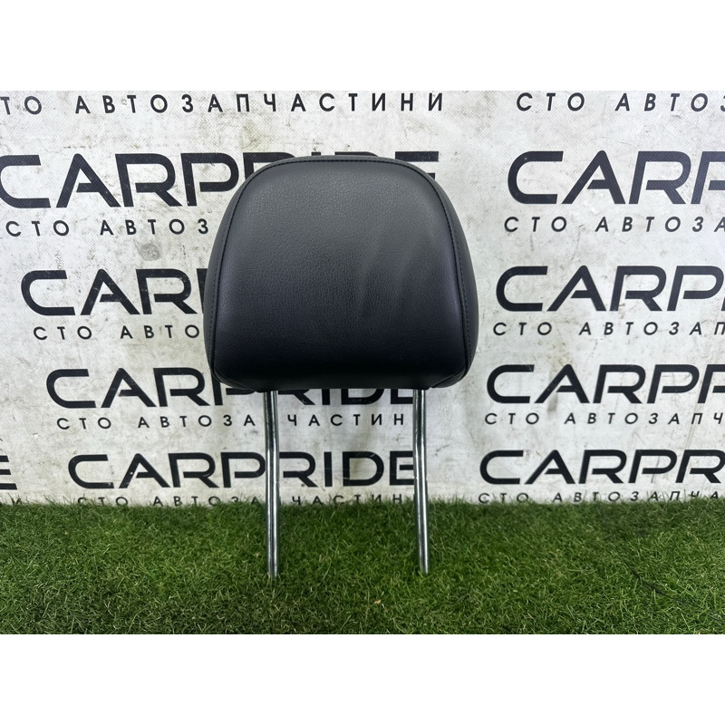 Подголовник (салон) AUDI Q5 8R 2012 3.2 8K0881921B38M