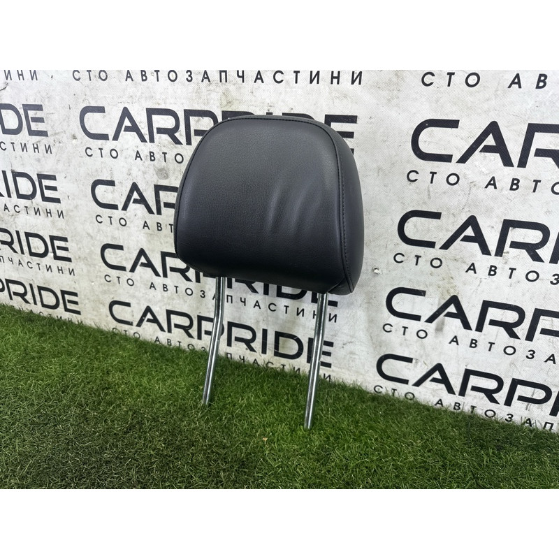 Подголовник (салон) AUDI Q5 8R 2012 3.2 8K0881921B38M