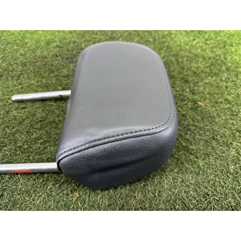 Подголовник (салон) AUDI A4 B8 2013 2.0 TFSI 4G0885973G38M