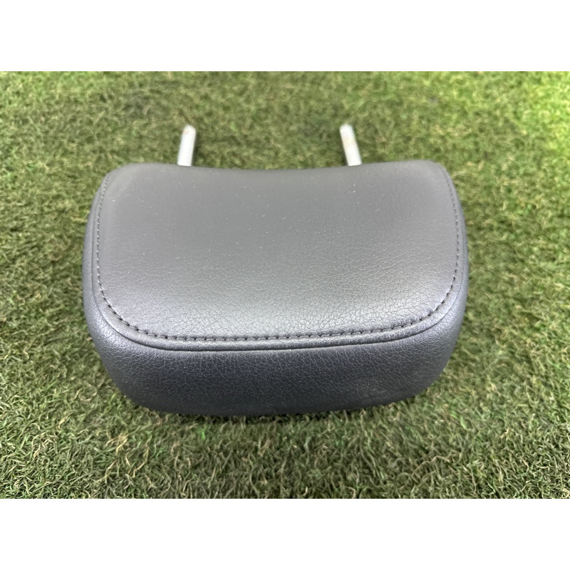 Подголовник (салон) AUDI A4 B8 2013 2.0 TFSI 4G0885973G38M