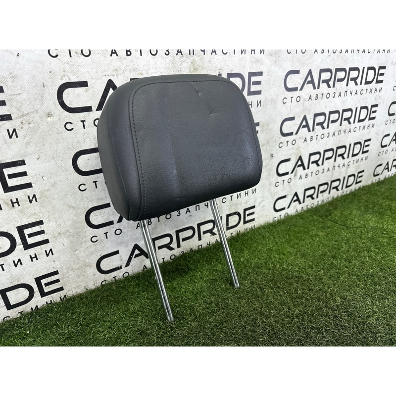 Подголовник (салон) AUDI A4 B9 2017 2.0 TFSI 8W5881901E38M