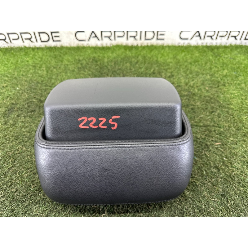 Підголівник (салон) Volkswagen Touareg NF 2012 3.0 Hybrid CGFA 7P6881903KHON