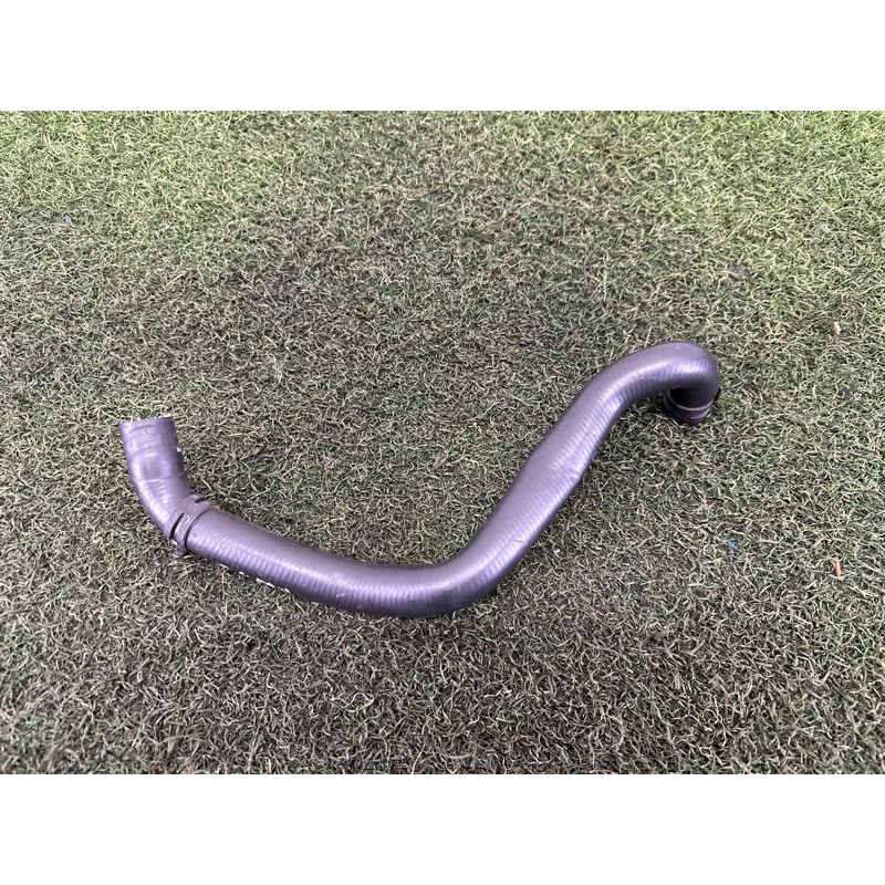 Шланг (система охлаждения) LAND ROVER Range Rover L405 2016 5.0 LR034616