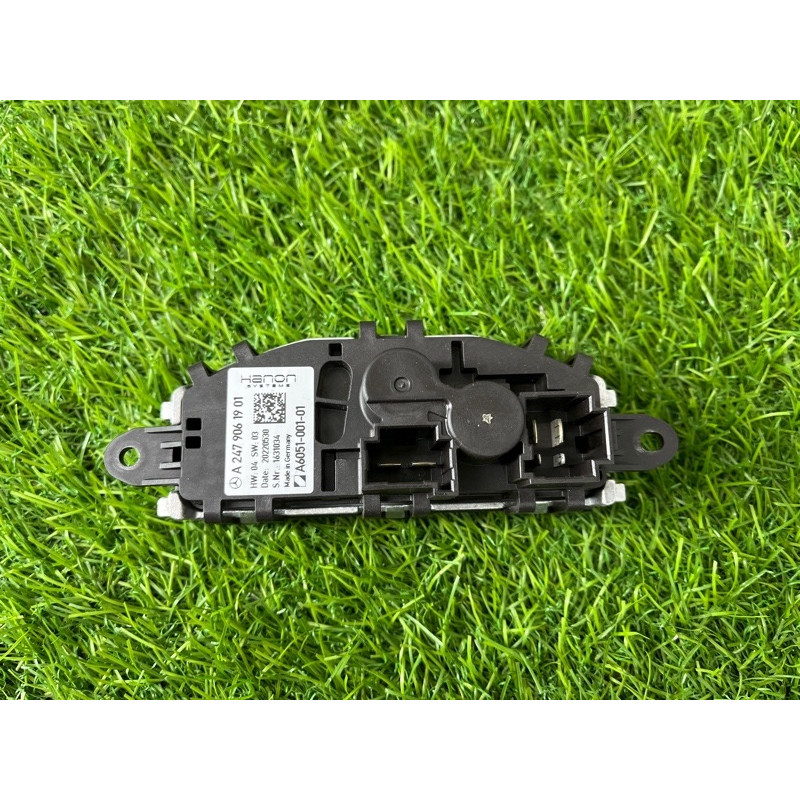 Резистор пічки (отопление и кондиционирование) Mercedes-Benz EQB 350 X243 2022 A2479061901