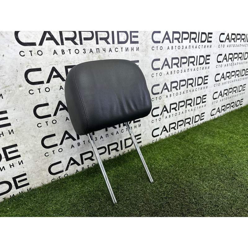 Підголівник (салон) AUDI A3 8V 2016 1.8 CNSB 8V588190138M