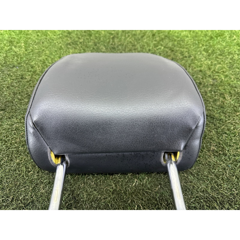 Подголовник (салон) AUDI A4 B8 2013 2.0 TFSI 8K0881901BH38M