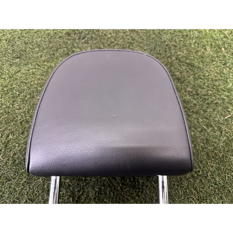 Подголовник (салон) AUDI A4 B8 2013 2.0 TFSI 8K0881901BH38M