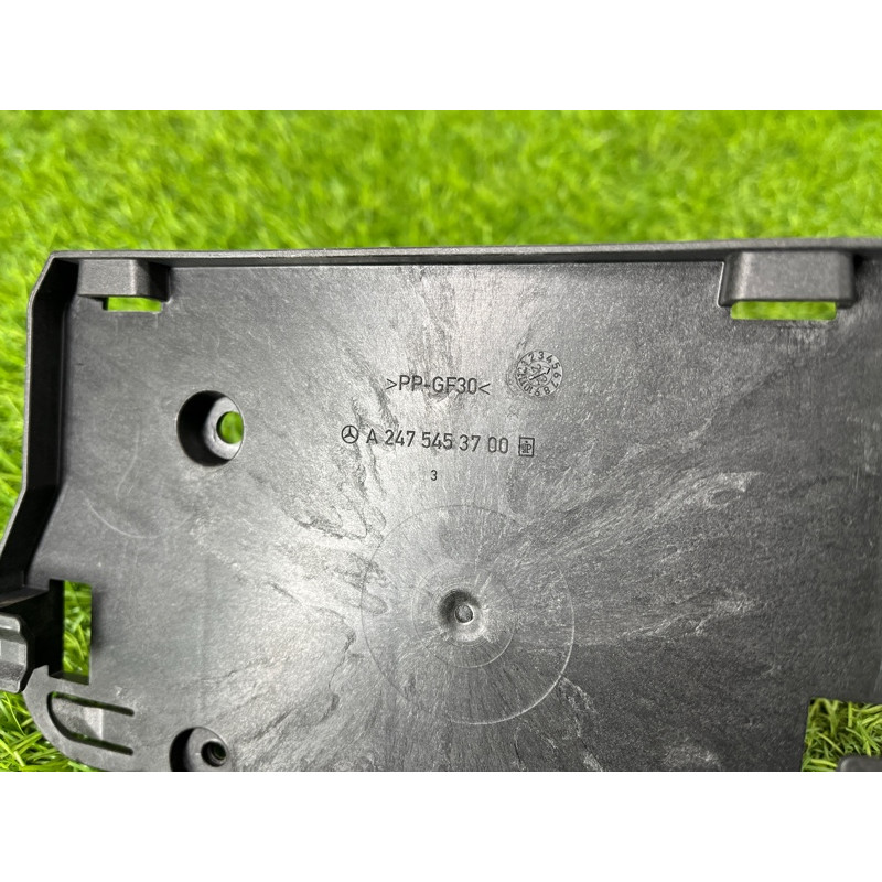 Кронштейн блоку управління (кузов и элементы) Mercedes-Benz EQB 350 X243 2022 A2475453700