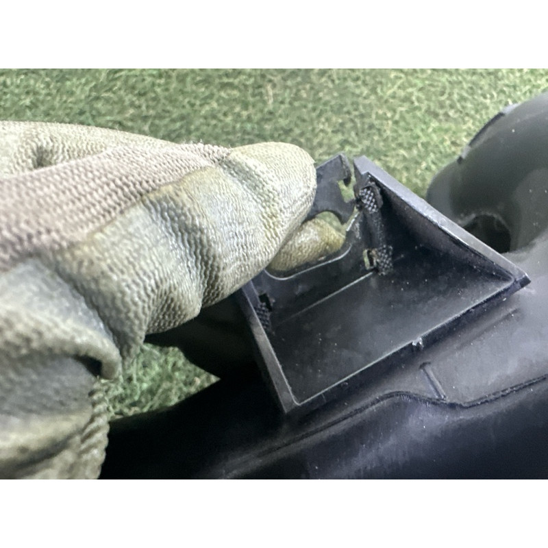 Патрубок воздушного фильтра (впускная система) LAND ROVER RANGE ROVER Sport L494 2016 3.0 Diesel LR078392