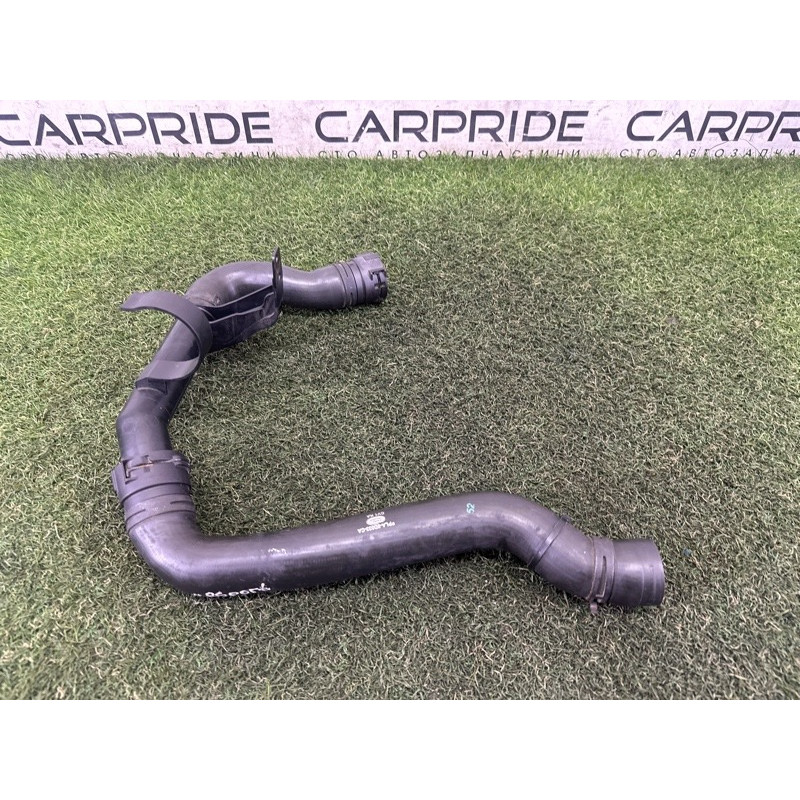 Шланг (система охлаждения) LAND ROVER RANGE ROVER Sport L494 2016 3.0 Diesel LR035627