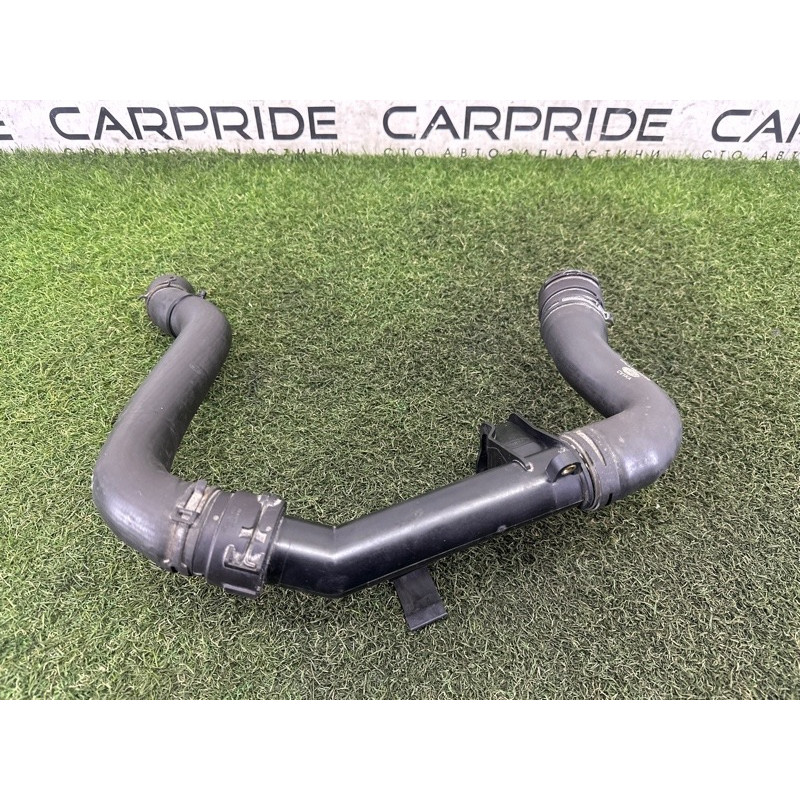 Шланг (система охлаждения) LAND ROVER RANGE ROVER Sport L494 2016 3.0 Diesel LR035627