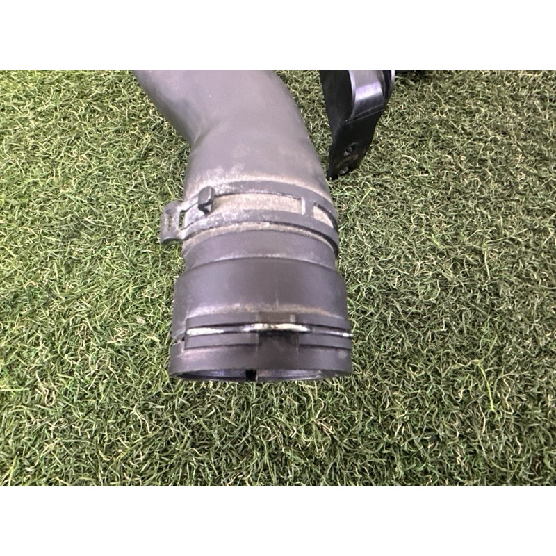 Шланг (система охлаждения) LAND ROVER RANGE ROVER Sport L494 2016 3.0 Diesel LR035627