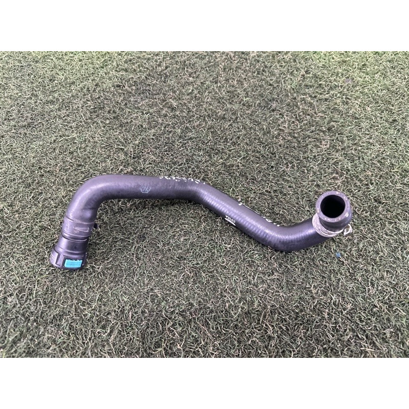 Шланг (система охлаждения) LAND ROVER RANGE ROVER Sport L494 2016 3.0 Diesel LR035625