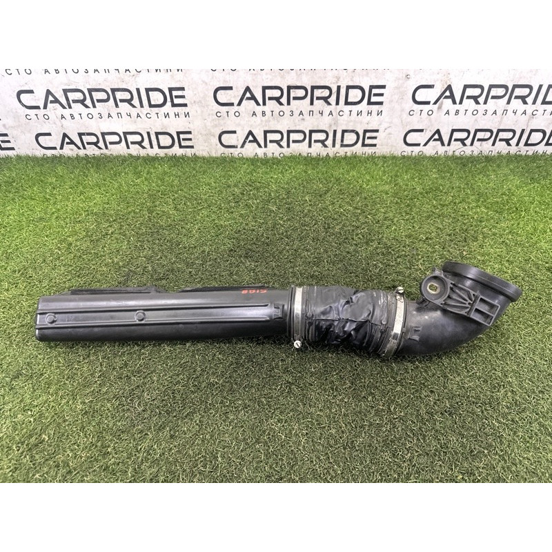 Патрубок повітряного фільтра (впускная система) LAND ROVER RANGE ROVER Sport L494 2016 3.0 Diesel LR049314