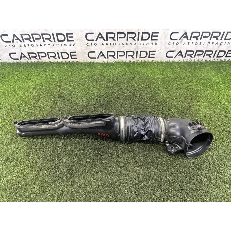 Патрубок повітряного фільтра (впускная система) LAND ROVER RANGE ROVER Sport L494 2016 3.0 Diesel LR049314