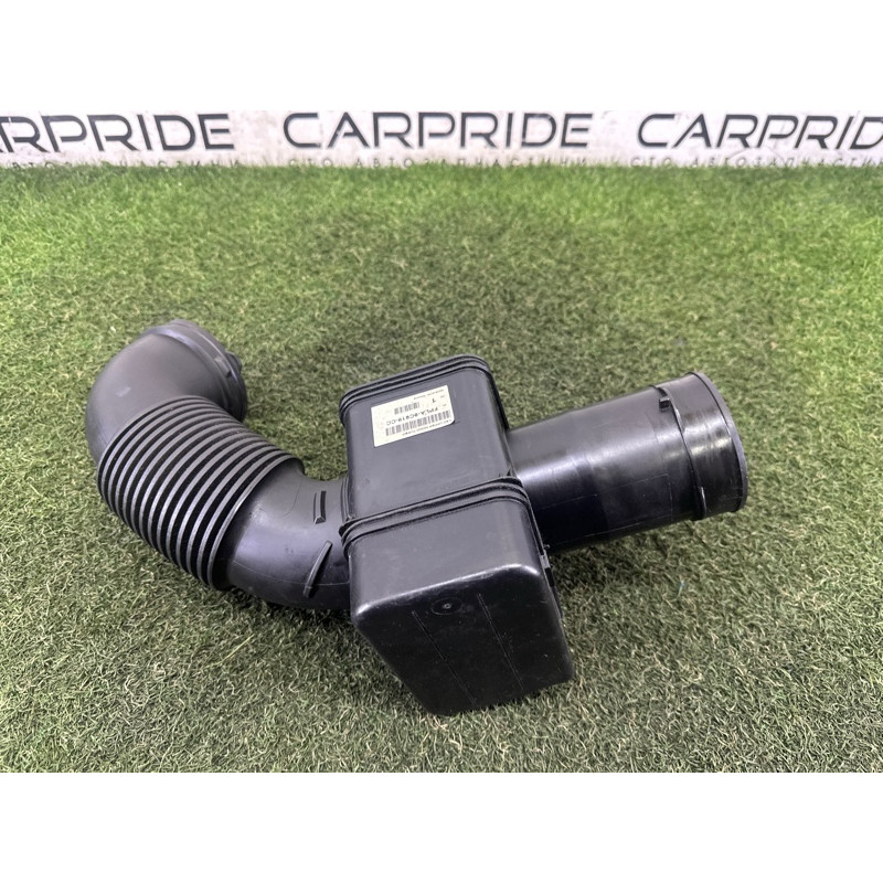 Патрубок повітряного фільтра (впускная система) LAND ROVER RANGE ROVER Sport L494 2016 3.0 Diesel LR062830