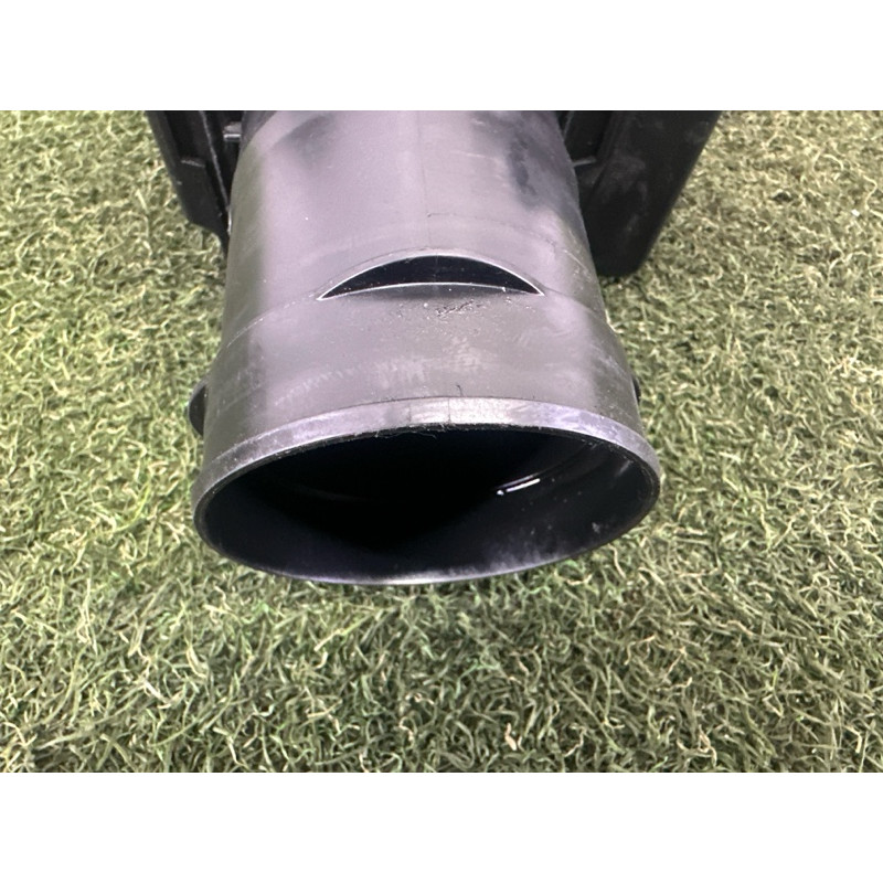 Патрубок повітряного фільтра (впускная система) LAND ROVER RANGE ROVER Sport L494 2016 3.0 Diesel LR062830