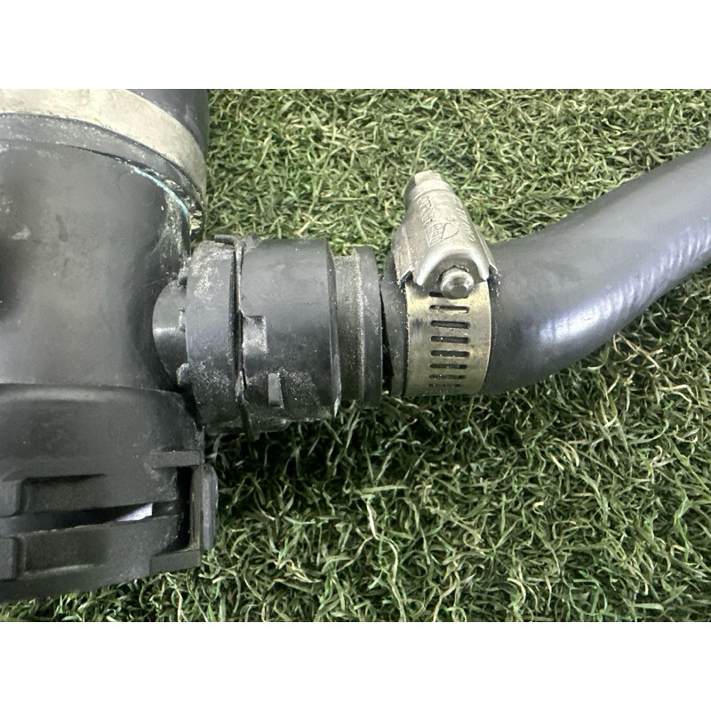 Шланг (система охолодження) BMW 3-series F30 2015 2.0 17127596837