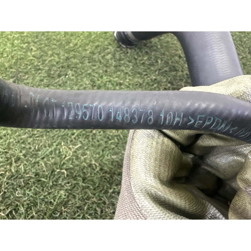 Шланг (система охолодження) BMW 3-series F30 2015 2.0 17127596837