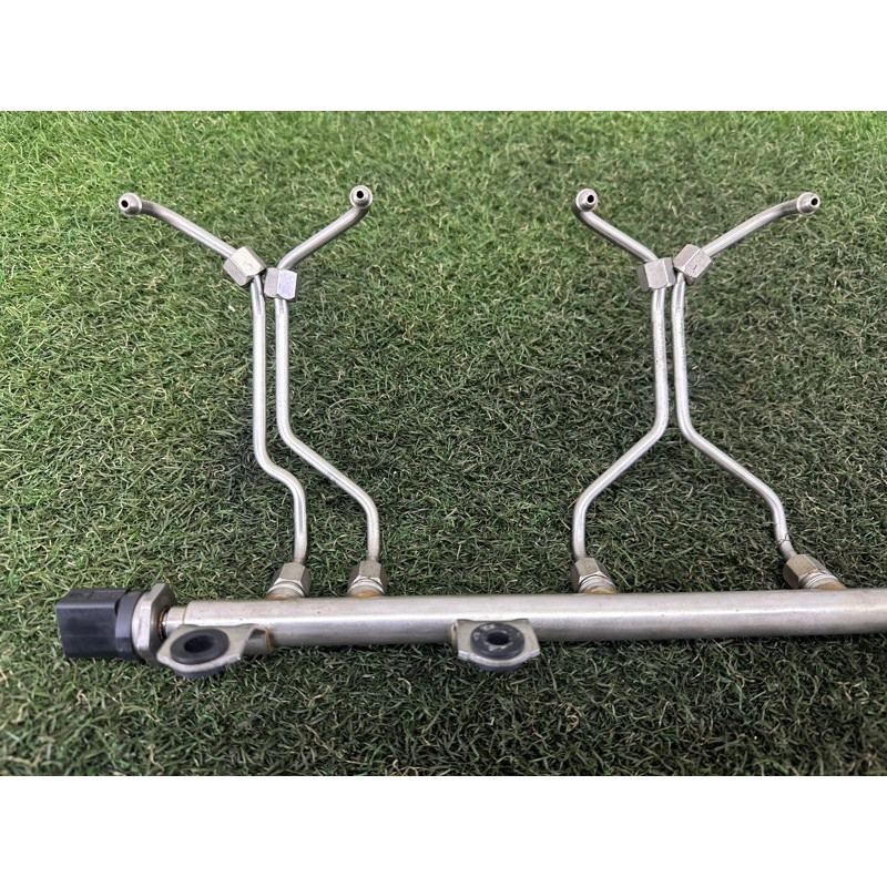 Топливная рампа (топливная система) BMW X3 F25 2013 3.0 N55B30 13537649710