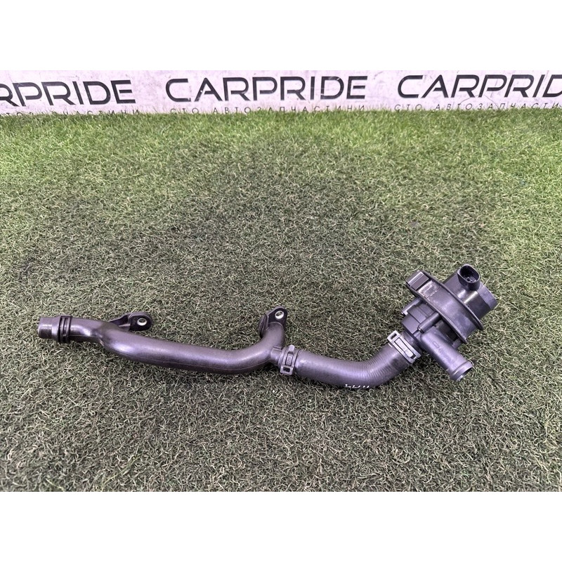 Помпа електрична (електрика) AUDI A4 B8 2012 2.0 CAEB 06H965561