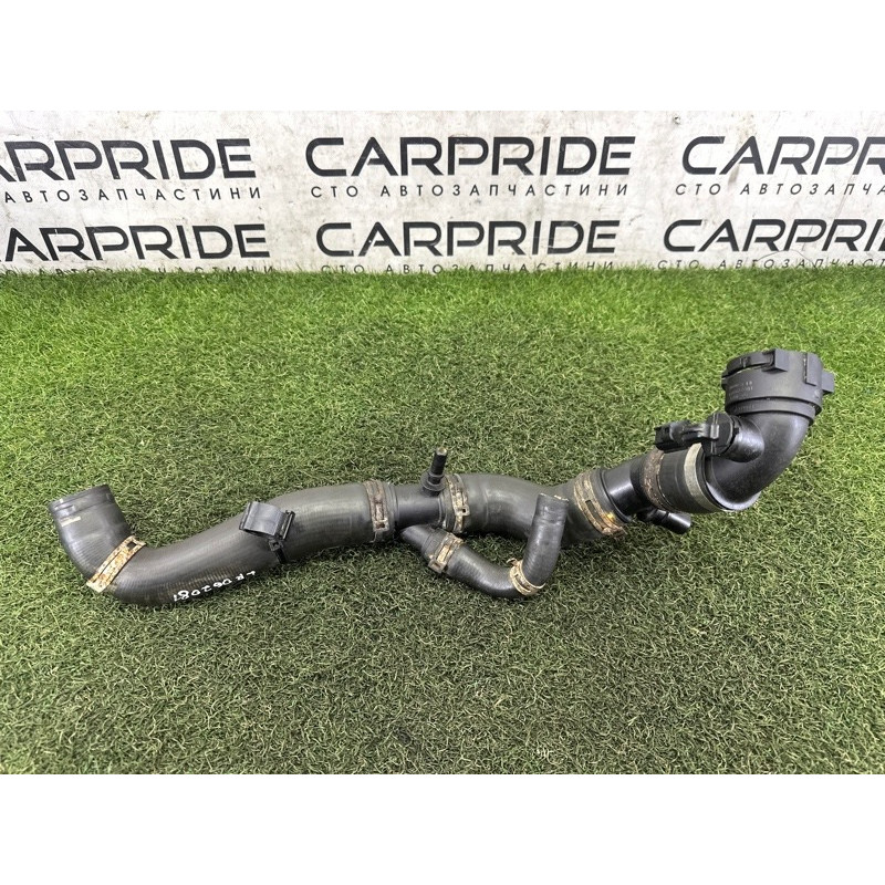 Шланг (система охлаждения) LAND ROVER RANGE ROVER Sport L494 2016 3.0 Diesel LR062081