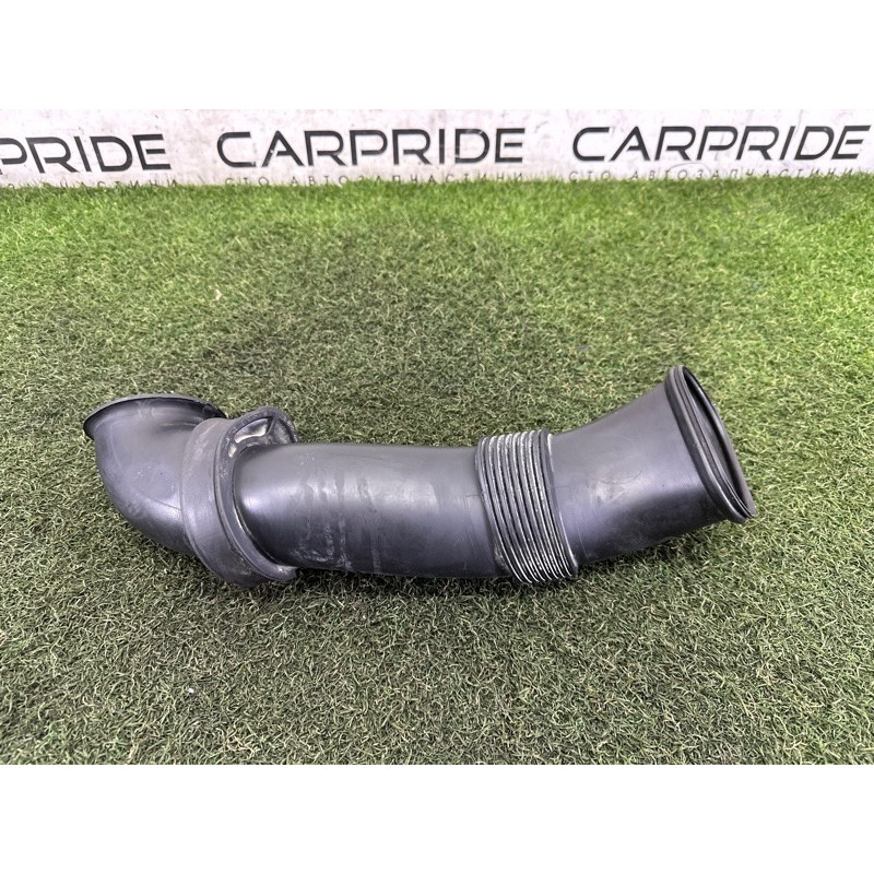 Патрубок воздушного фильтра (впускная система) AUDI Q7 4L 2011 3.0 TFSi 7L6129609C