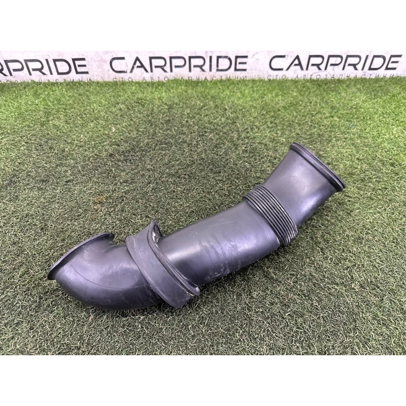 Патрубок воздушного фильтра (впускная система) AUDI Q7 4L 2011 3.0 TFSi 7L6129609C