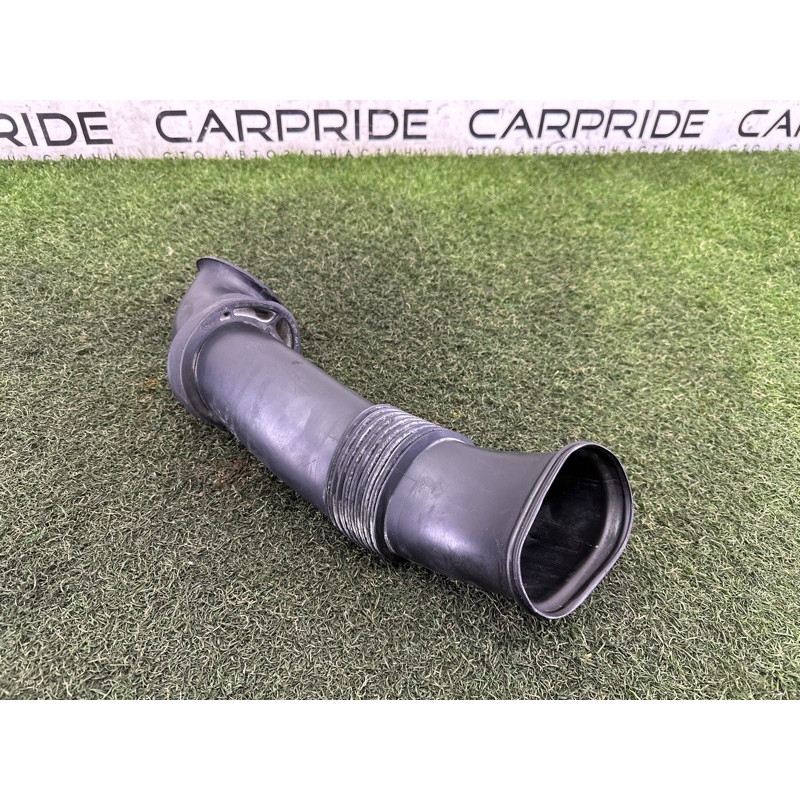 Патрубок воздушного фильтра (впускная система) AUDI Q7 4L 2011 3.0 TFSi 7L6129609C